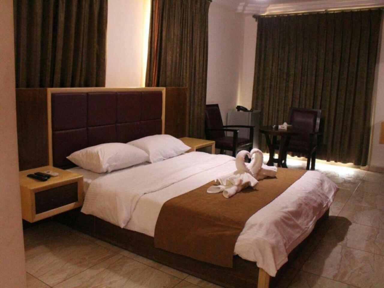 The Yacht Hotel Aqaba Ngoại thất bức ảnh