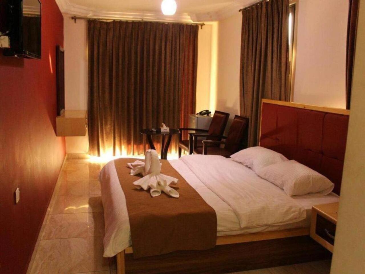 The Yacht Hotel Aqaba Ngoại thất bức ảnh