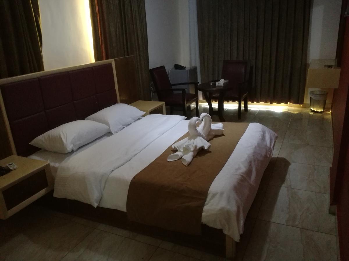 The Yacht Hotel Aqaba Ngoại thất bức ảnh