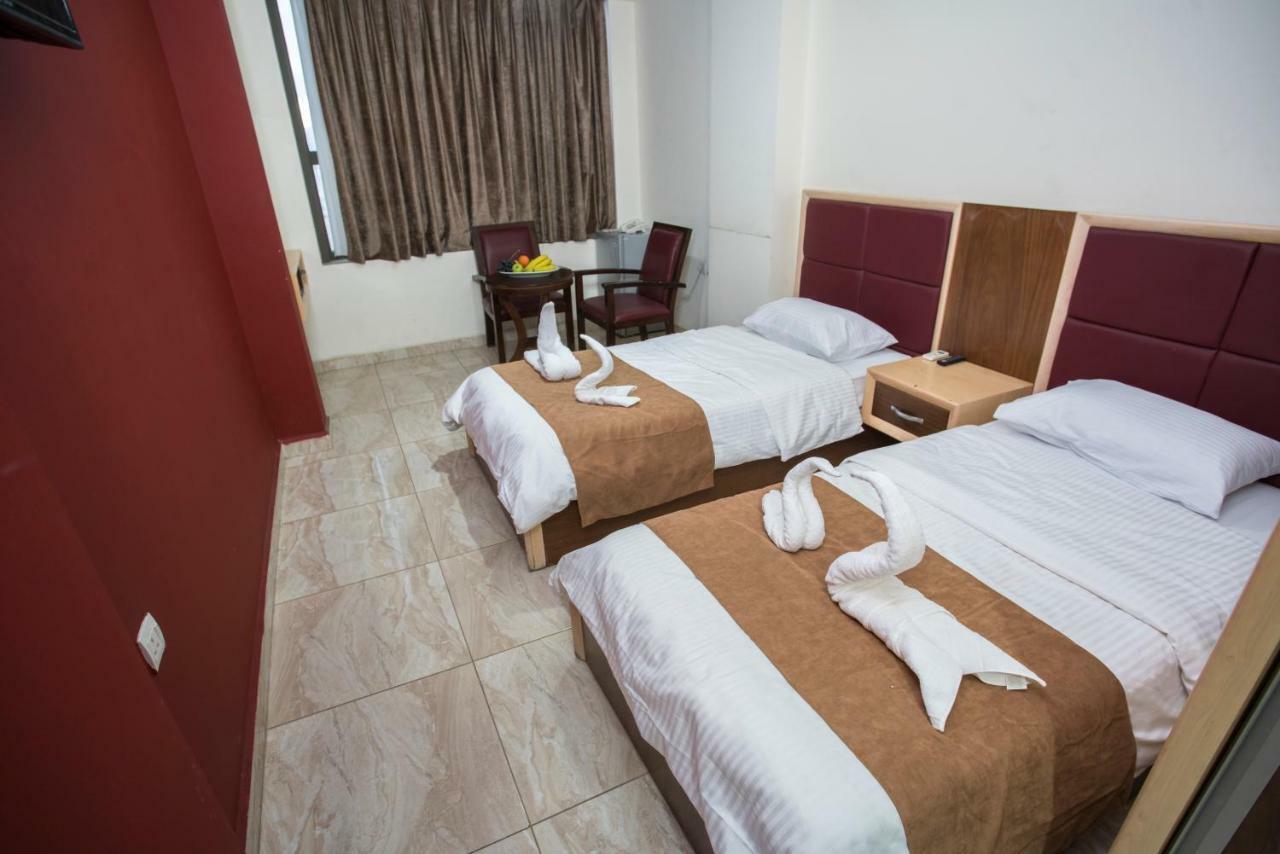 The Yacht Hotel Aqaba Ngoại thất bức ảnh